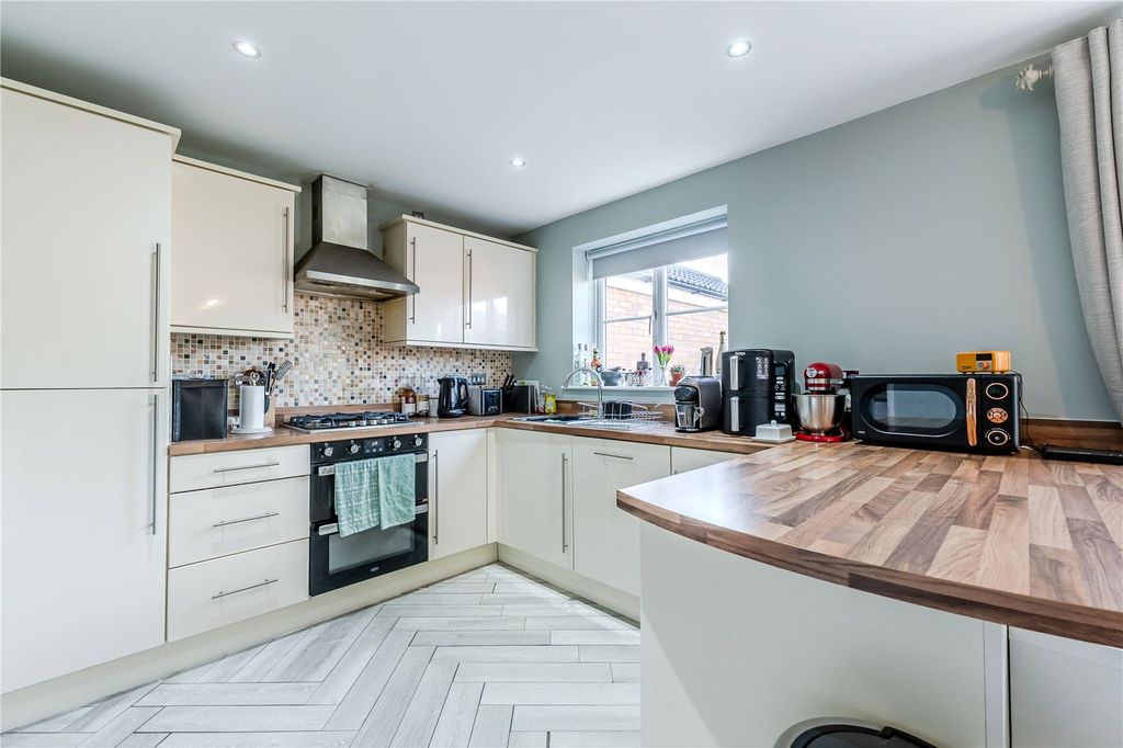 Property photo 3 of 20 Picture No. 20