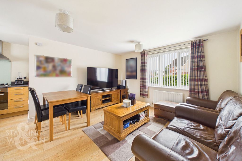 Property photo 1 of 19