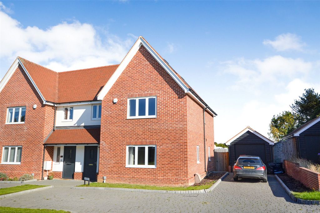 Property photo 1 of 17 Picture No. 02