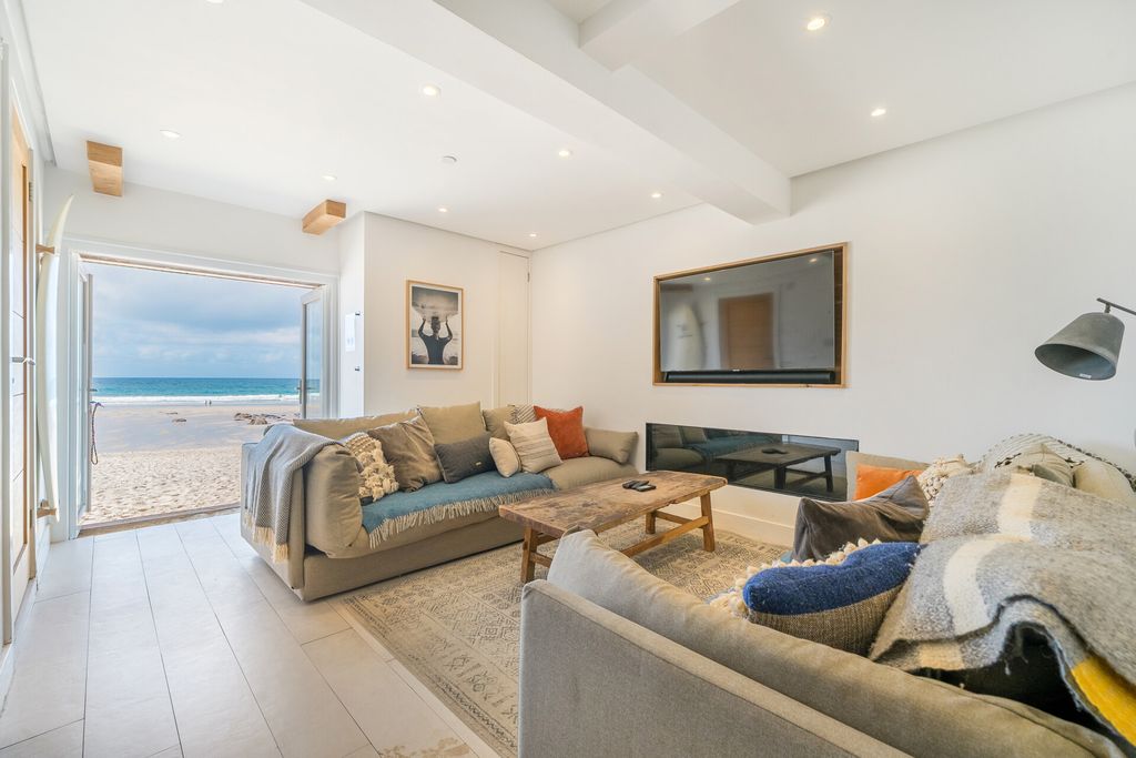 Property photo 2 of 20 1516224-35-6Aa978...