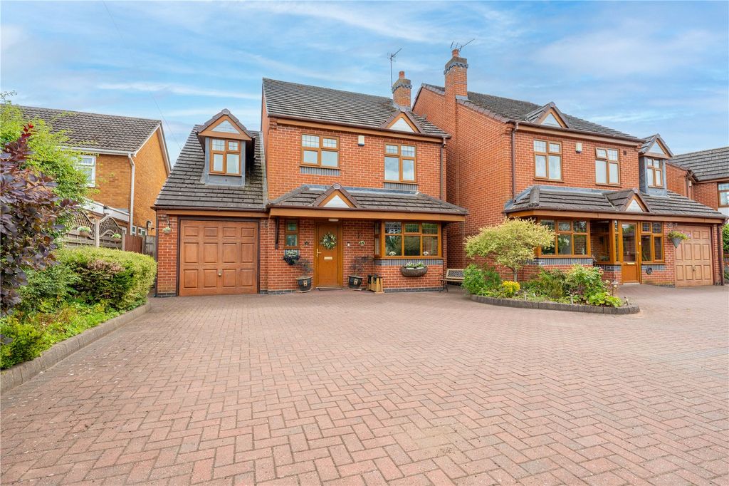 Property photo 1 of 44 Picture No. 45