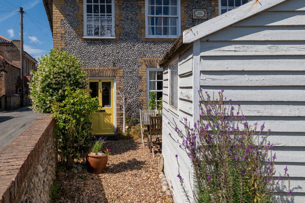 Property photo 3 of 32 4322616