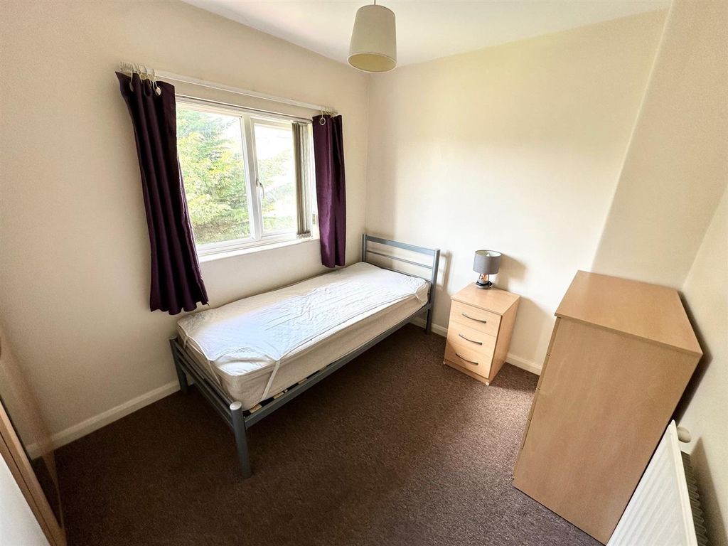 Property photo 2 of 8 B4.Jpg