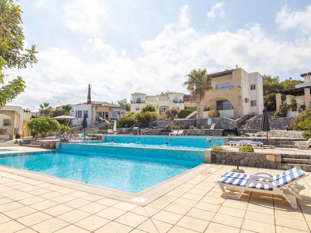 Property photo 1 of 25 3-Bedroom Resale Fully Furnished Semi-Detached Townhouse + Communal Pool + Large Terrace With Sea Views + Walking Distance To The Beach Image No 1