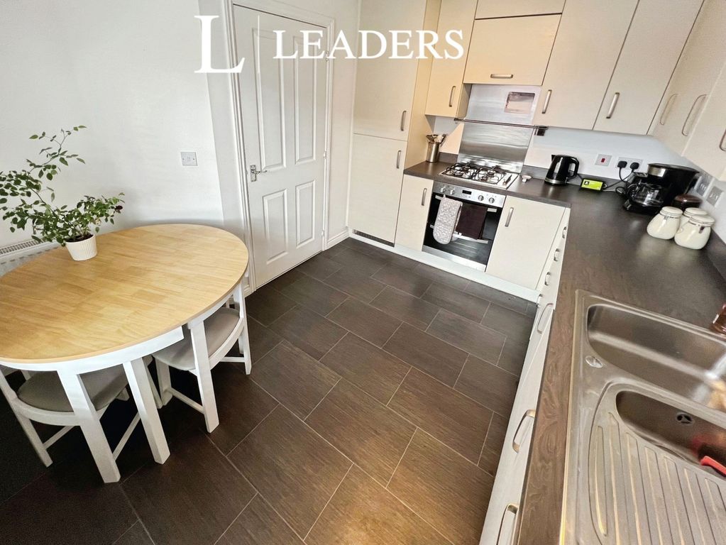 Property photo 3 of 15 Pbox-Img.Jpg