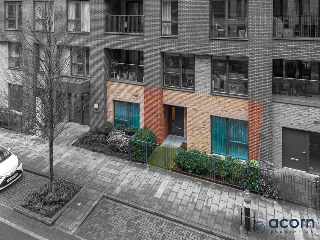 Property photo 1 of 20 Picture No. 05