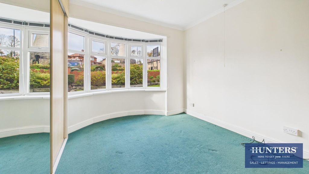 Property photo 3 of 14 Bedroom 1