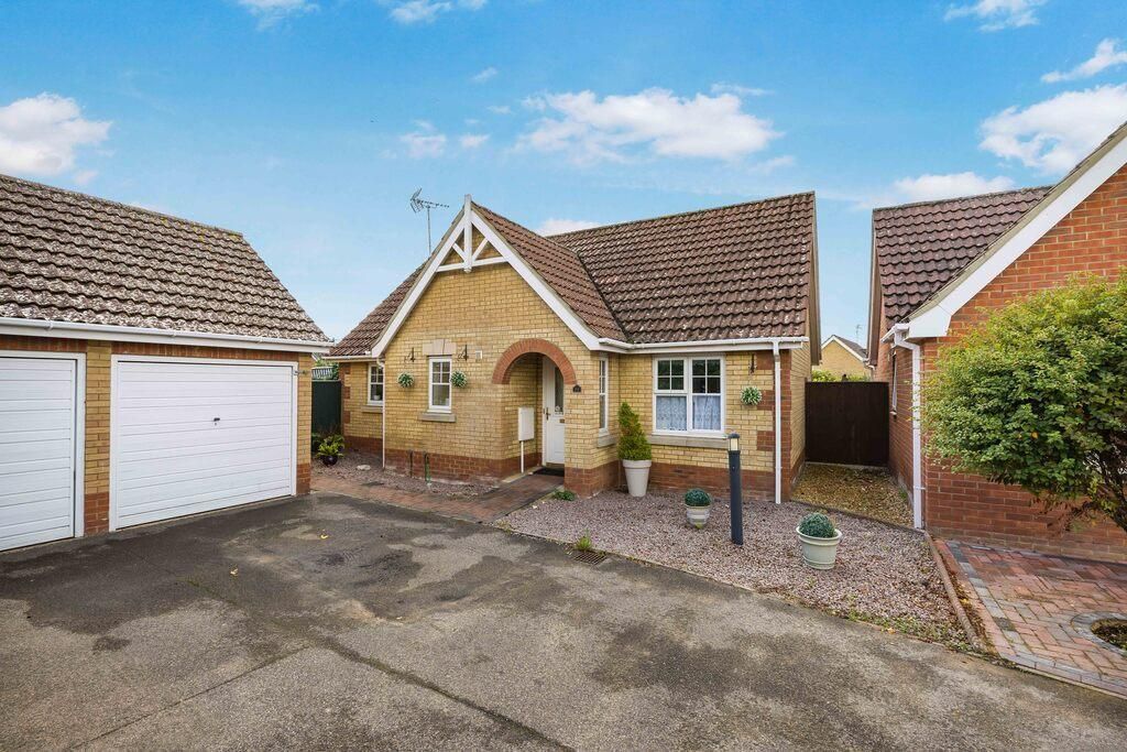 Property photo 1 of 12
