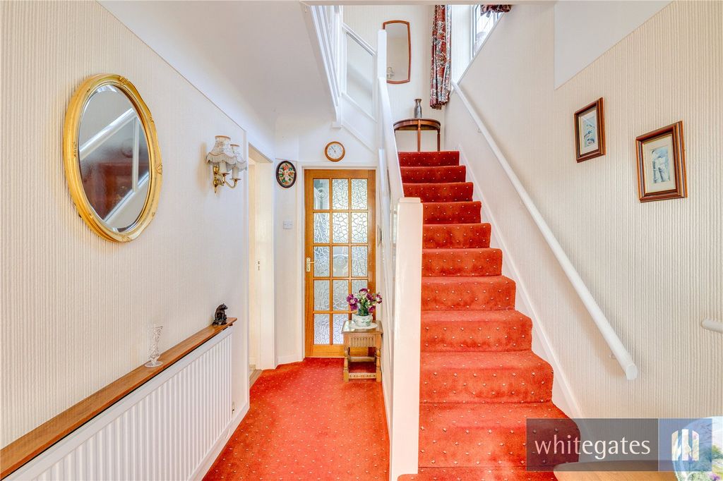 Property photo 3 of 43 Picture No. 03