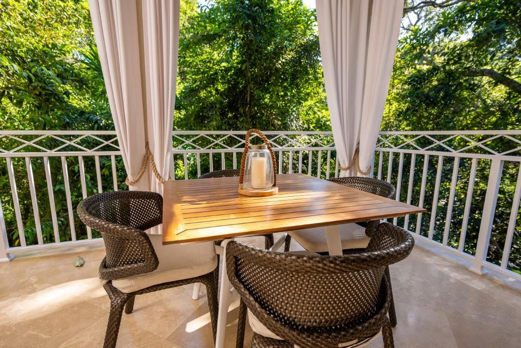 Property photo 3 of 40