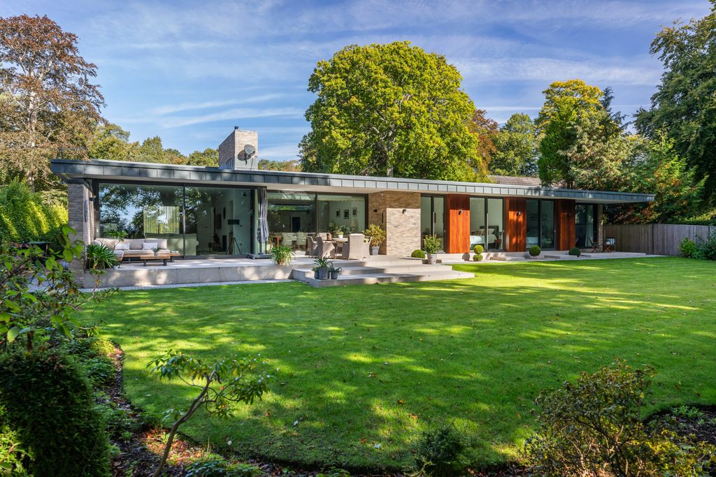 Property photo 3 of 25 Kyrchil Lane