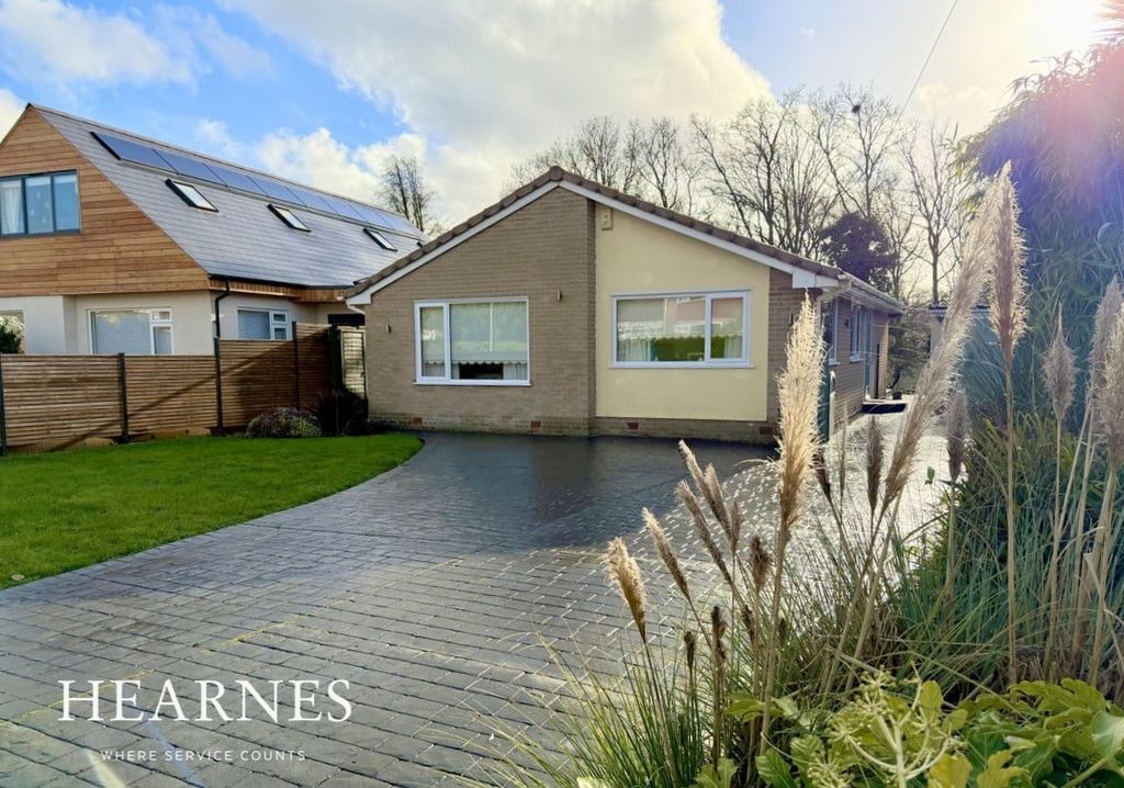 Property photo 1 of 29