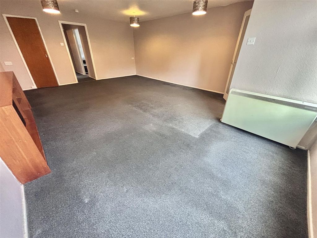 Property photo 3 of 16 Img_8730.Jpg