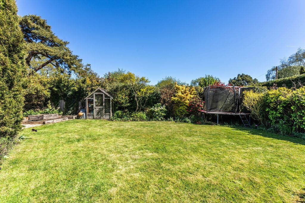 Property photo 3 of 38 Photo 41