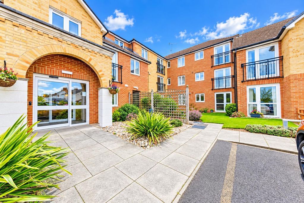 Property photo 1 of 12 F641360c-1E45-45F7-85E1-594649567Bbb.Png