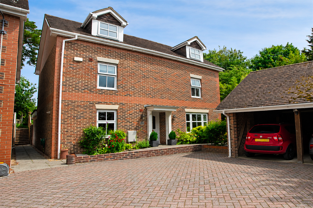 Property photo 1 of 39