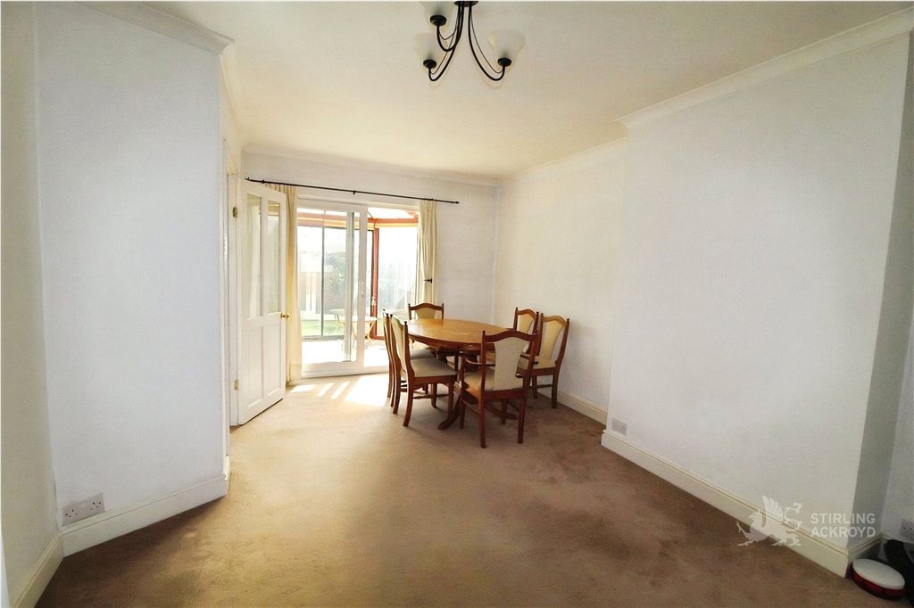 Property photo 3 of 11 Reception Room