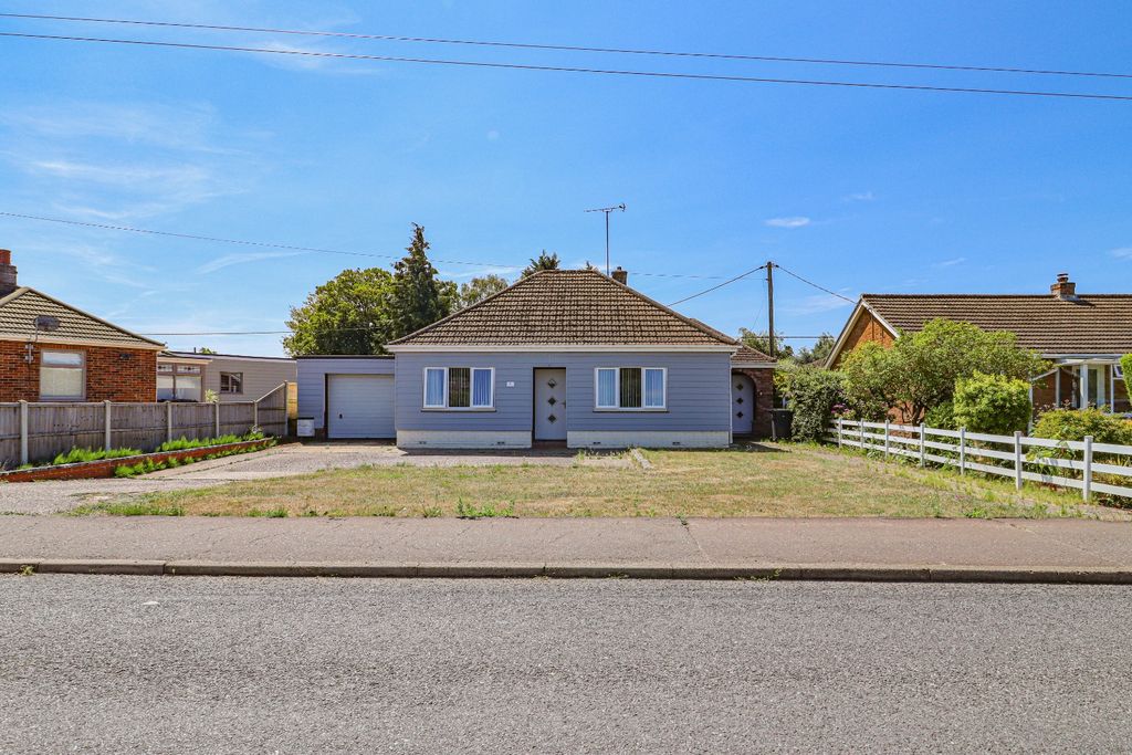 Property photo 1 of 17 5260822
