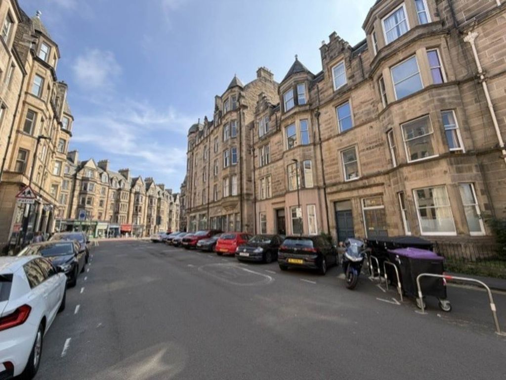 Property photo 1 of 11 0A012B2c-3060-45ce-96ee-F8d4E3E7Ec71