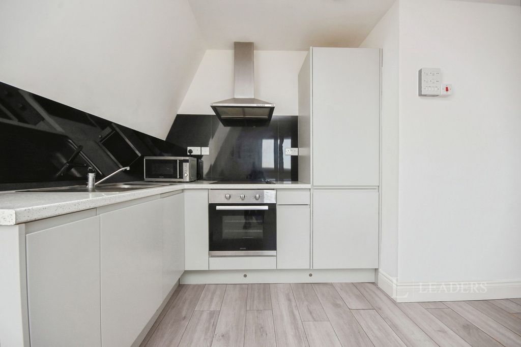 Property photo 2 of 16 Pbox-Img.Jpg