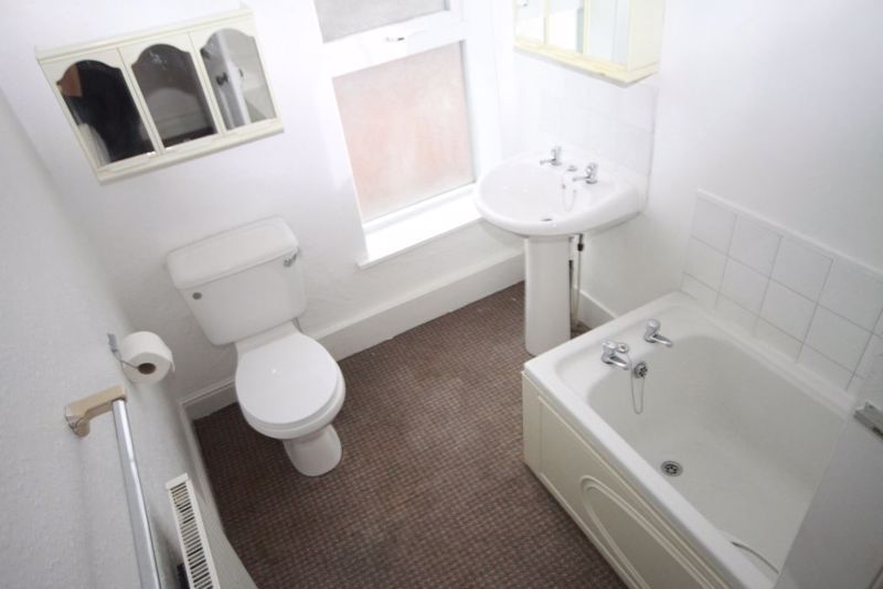 Property photo 3 of 4 Bathroom