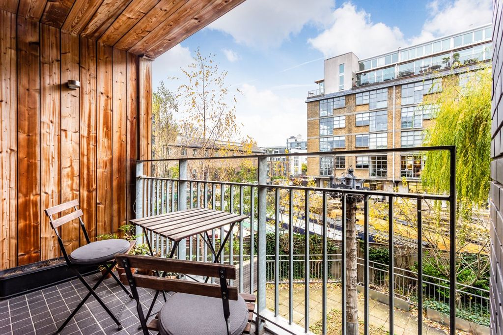 Property photo 3 of 12 Picture No. 41