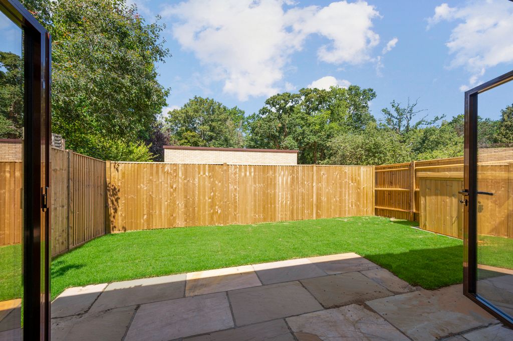 Property photo 3 of 16 Picture No. 09