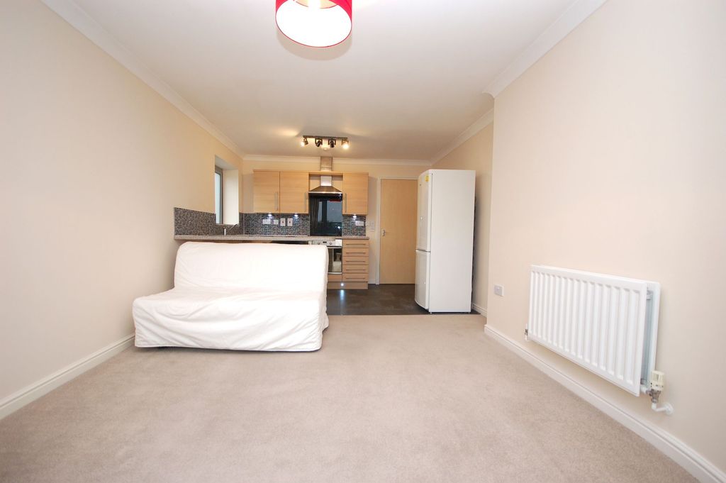 Property photo 3 of 8 Reception Room