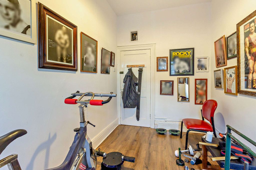 Property photo 3 of 16 Photo 2