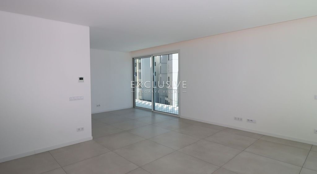 Property photo 2 of 30