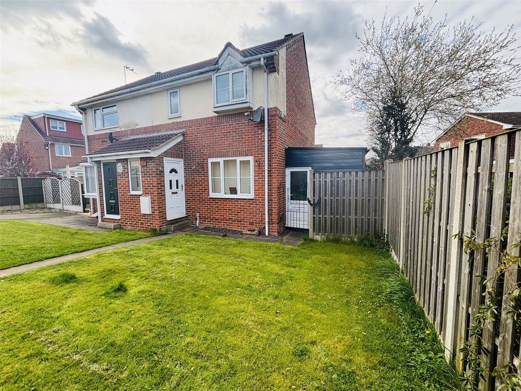 Property photo 1 of 14 Front