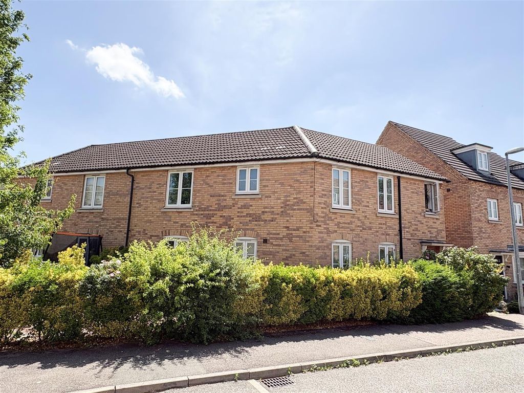 Property photo 1 of 13 Ext 2-2.Jpg