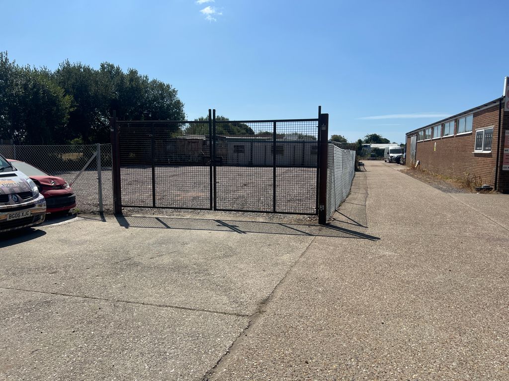 Property photo 1 of 1