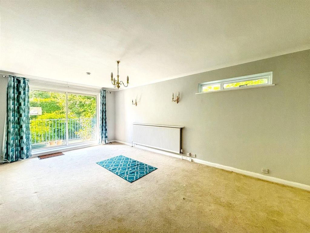 Property photo 3 of 14 14.Jpg
