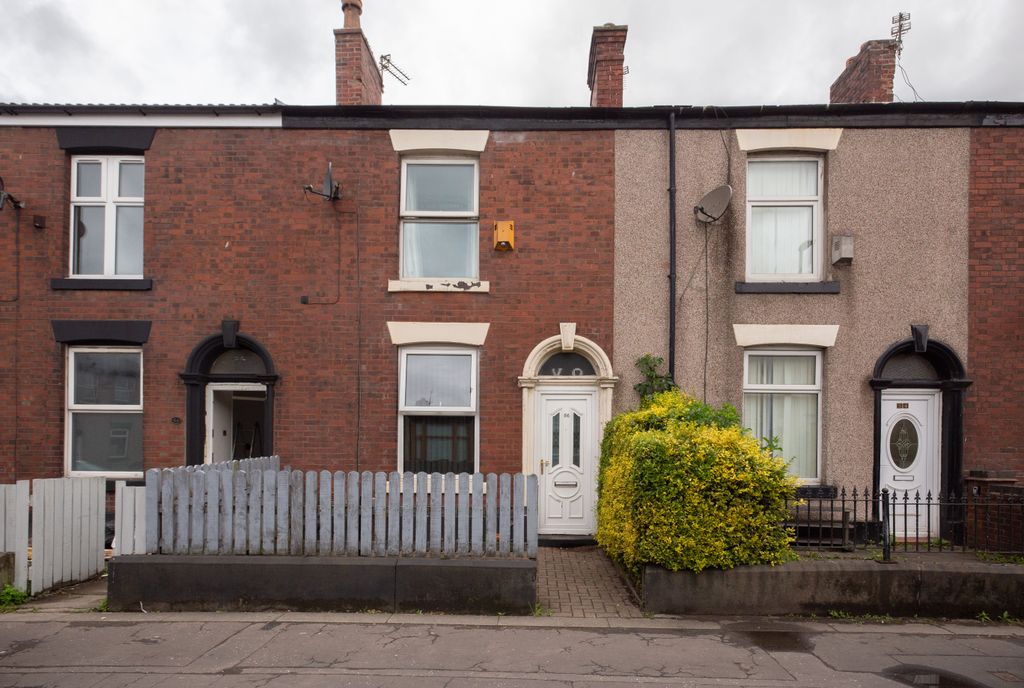 Property photo 1 of 24