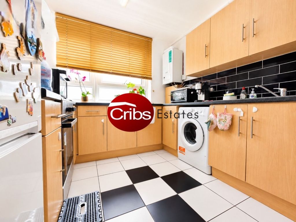 Property photo 1 of 9 Double Room To Rent In South Wimbledon/ Sw19