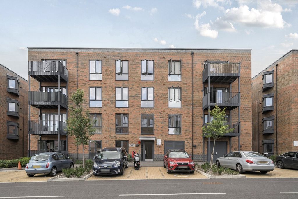 Property photo 1 of 20 1319464-19-6866c0...