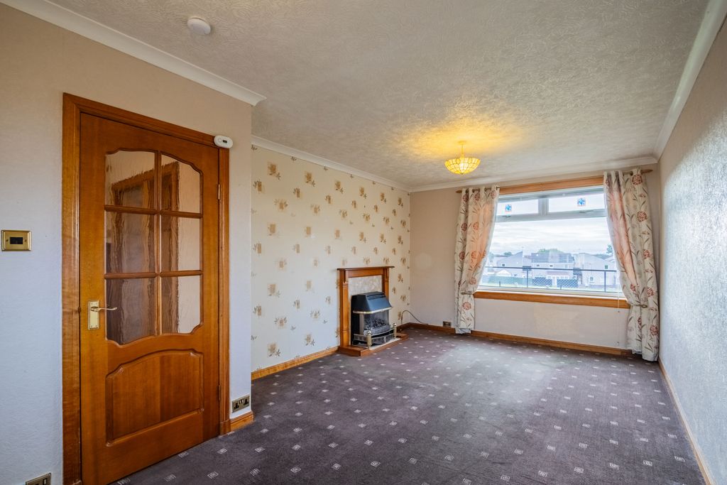 Property photo 2 of 17 Property Image 2