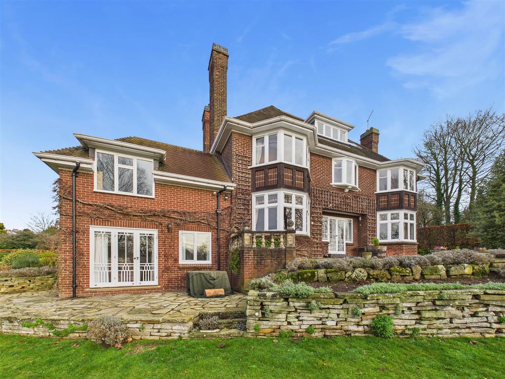 Property photo 2 of 36 Rear View