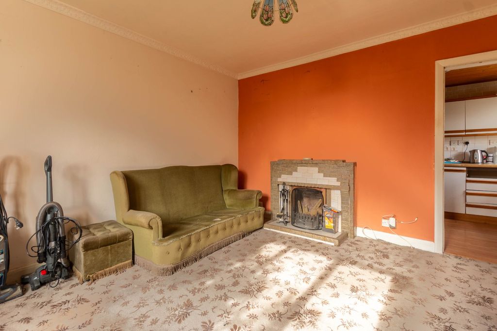 Property photo 2 of 12 Picture No. 08