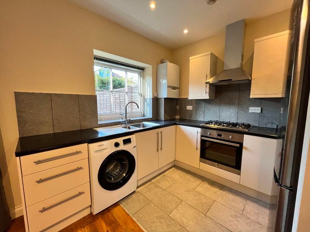 Property photo 3 of 7