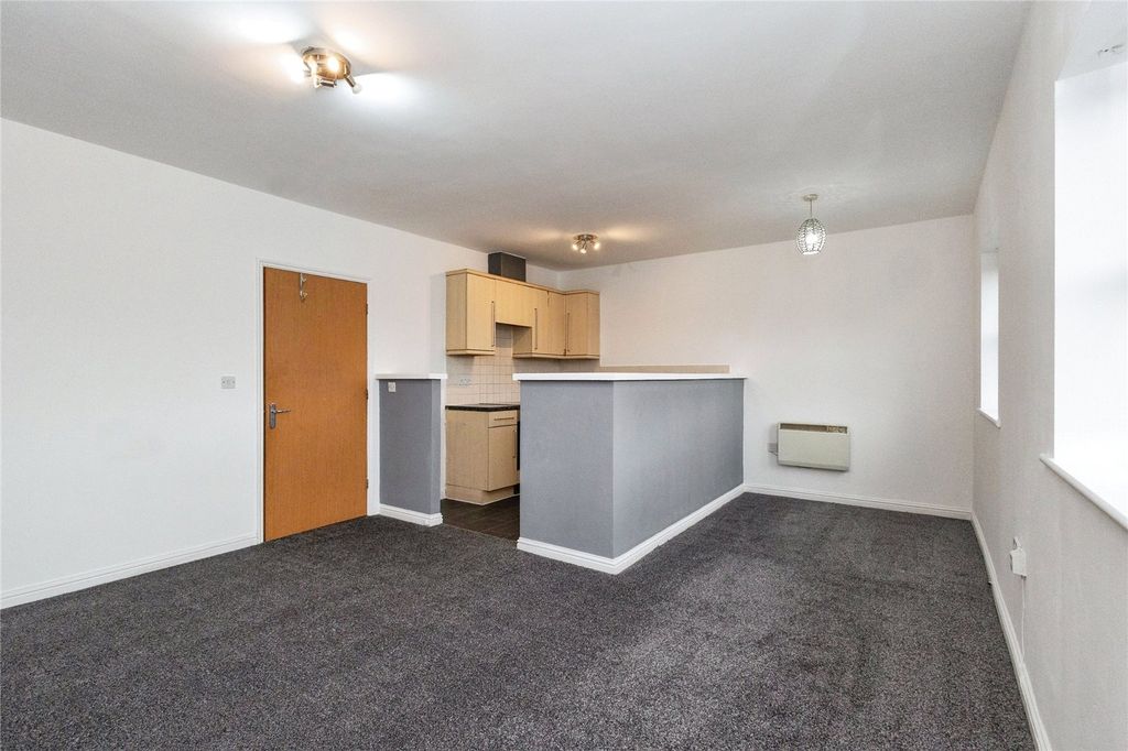Property photo 3 of 11 Picture No. 11
