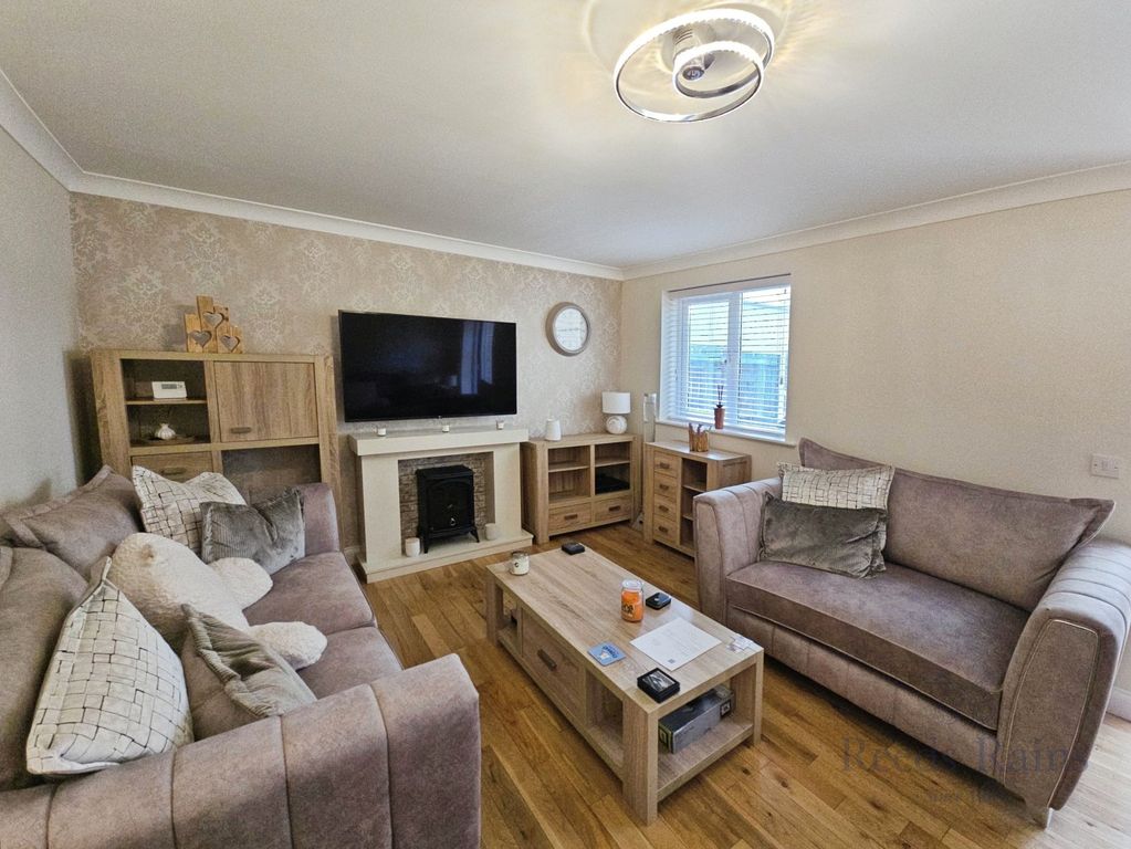 Property photo 2 of 15 Picture No. 07