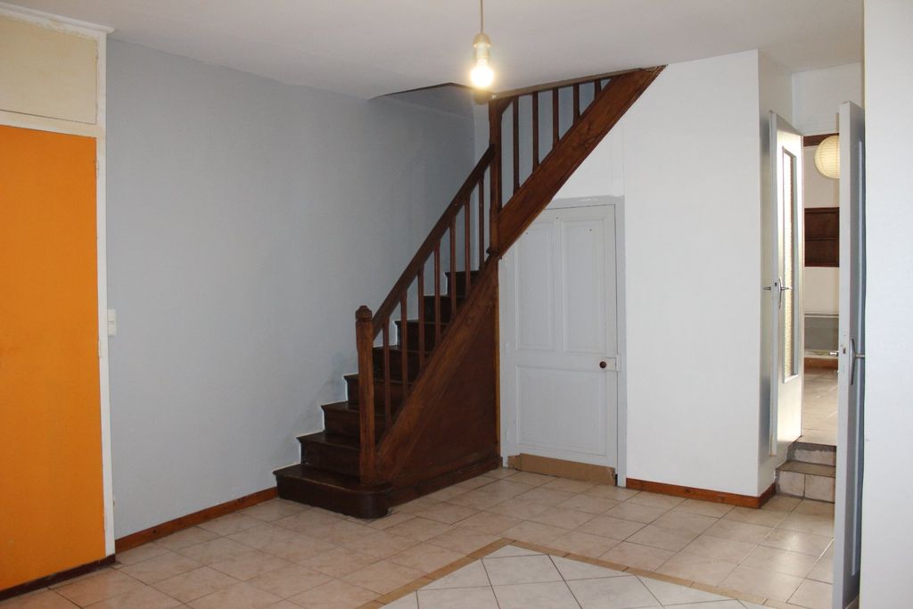 Property photo 2 of 10