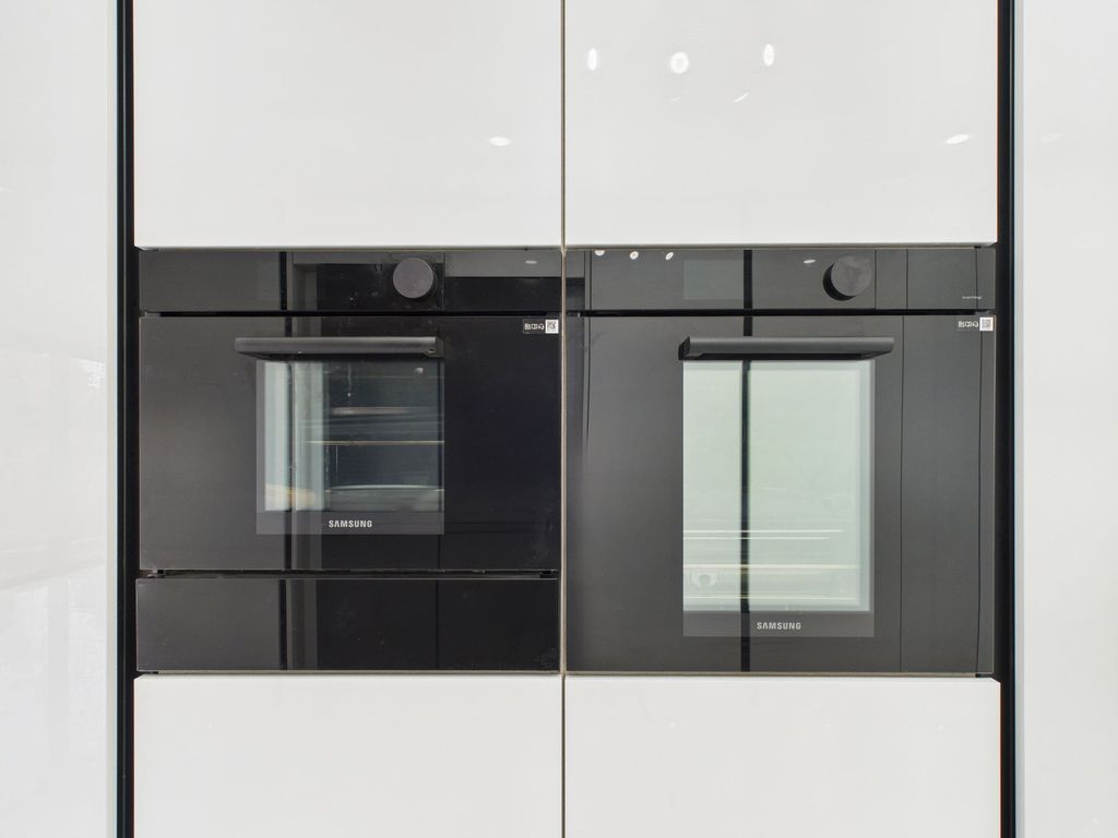 Property photo 3 of 39 Kitchen