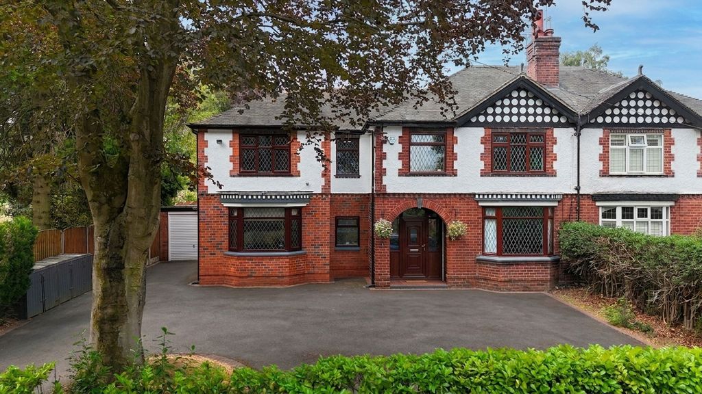 Property photo 1 of 35