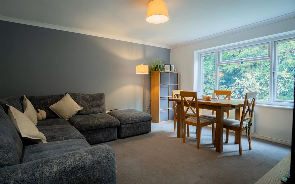 Property photo 1 of 19 2