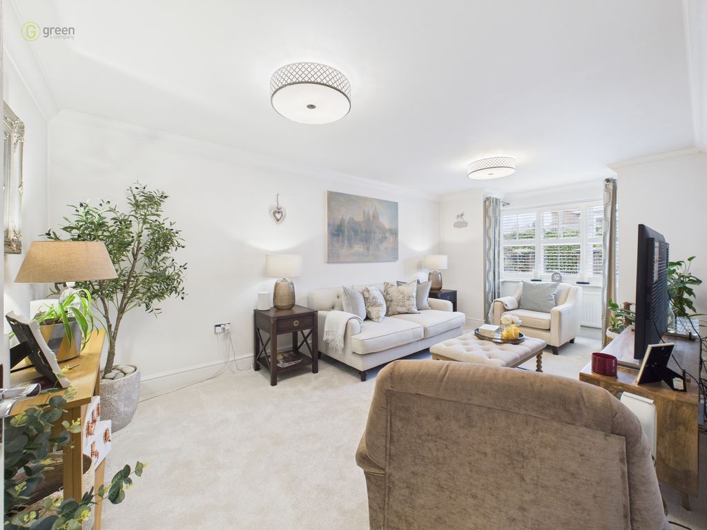 Property photo 2 of 18