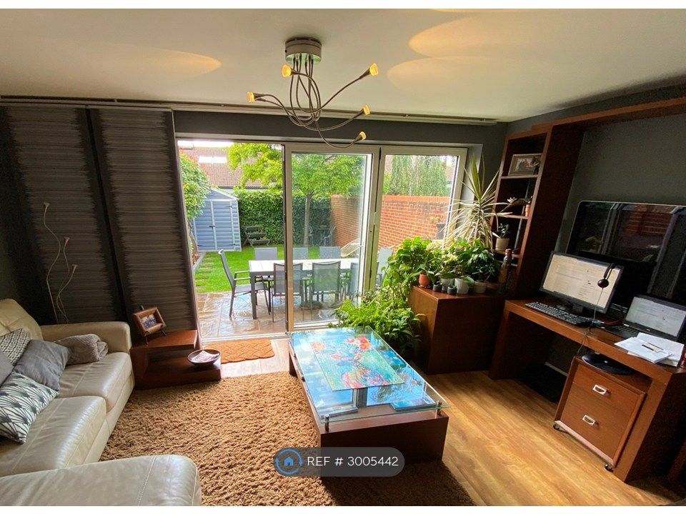 Property photo 3 of 16
