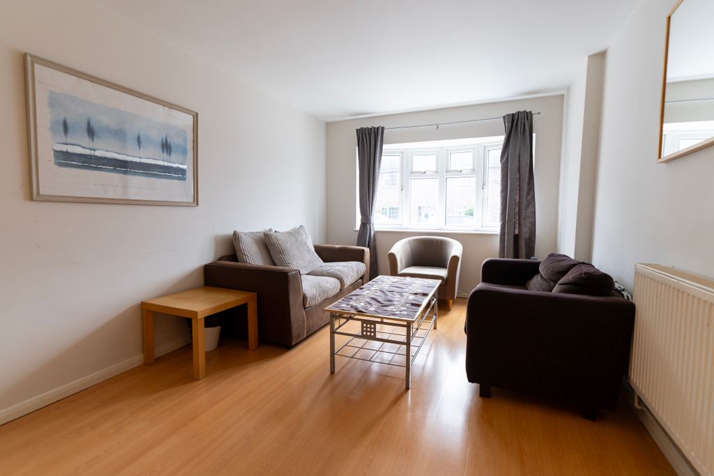 Property photo 3 of 7 Dsc09448